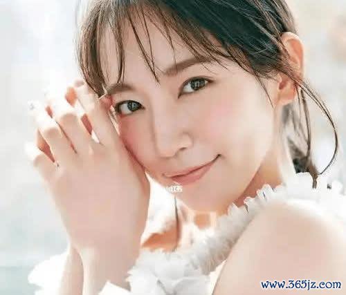 神颜吉冈里帆，真靠脸，这“奥妙”太情绪！